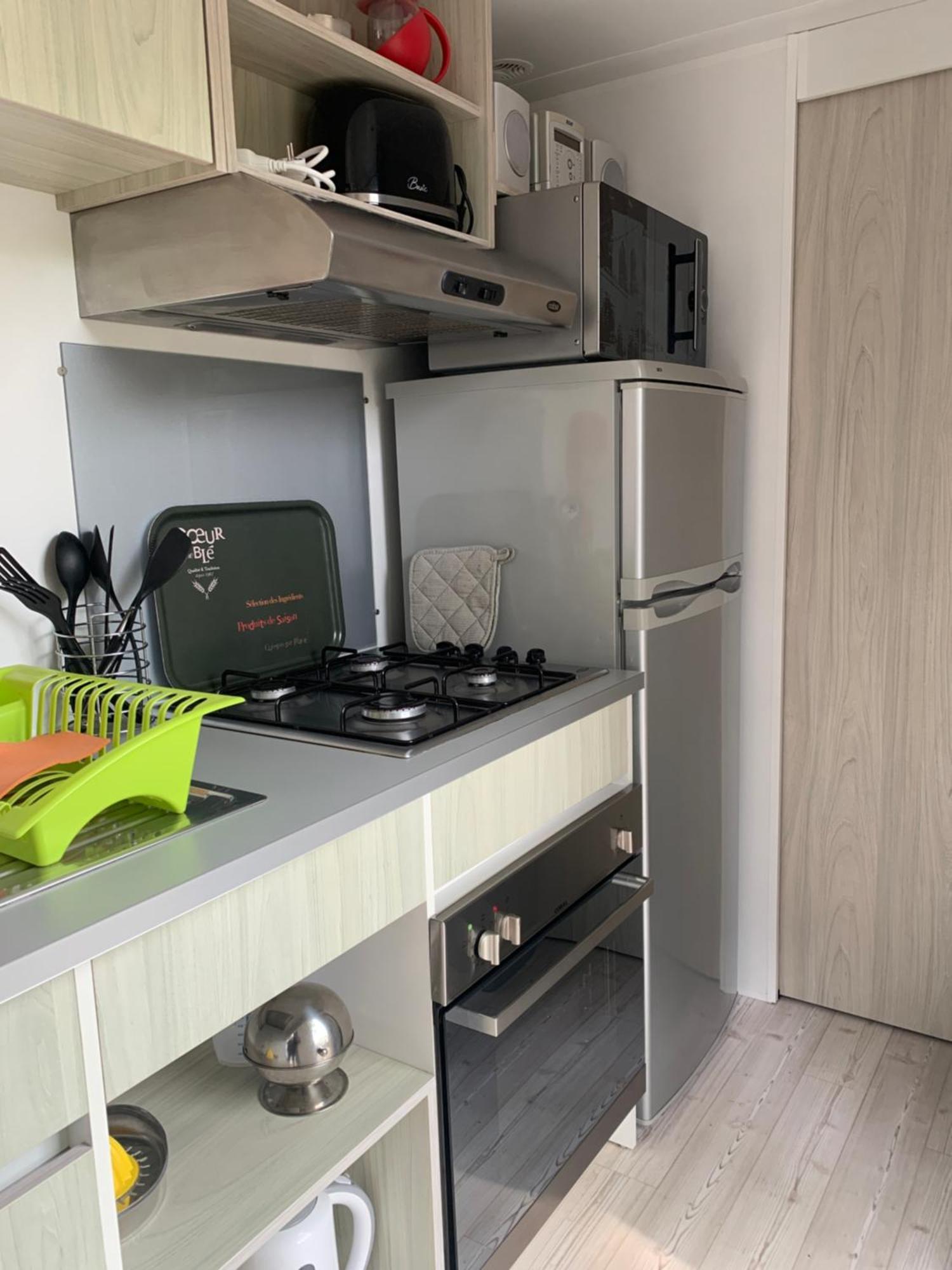 Mobil Home 10 M Et Mme Colas Litteau Luaran gambar
